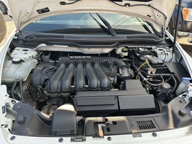 2010 Volvo S40 in Euclid, OH 44040 - 18089472 5