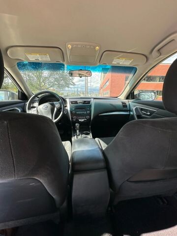 2015 Nissan Altima in Euclid, OH 44040 - 18089473 7