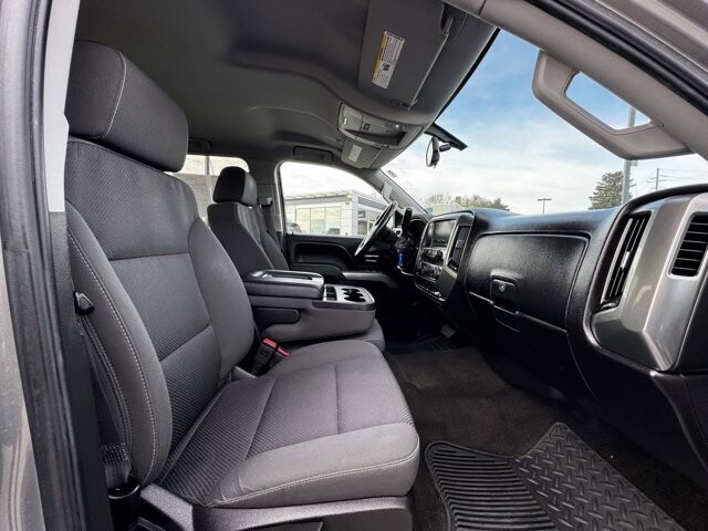 2017 Chevrolet Silverado 1500 in Winchester, VA 22602 - 18089478 9