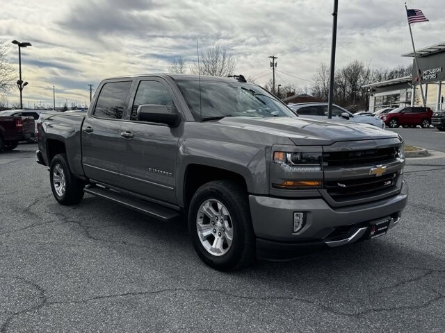 2017 Chevrolet Silverado 1500 in Winchester, VA 22602 - 18089478 33