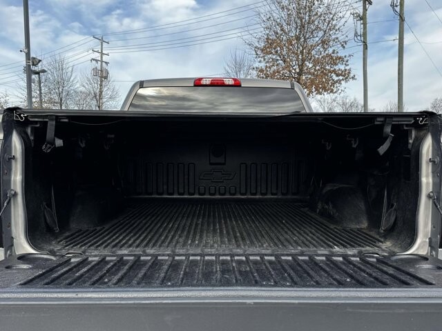 2017 Chevrolet Silverado 1500 in Winchester, VA 22602 - 18089478 12