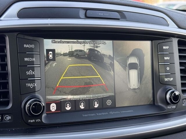 2019 Kia Sorento in Winchester, VA 22602 - 18089487 17