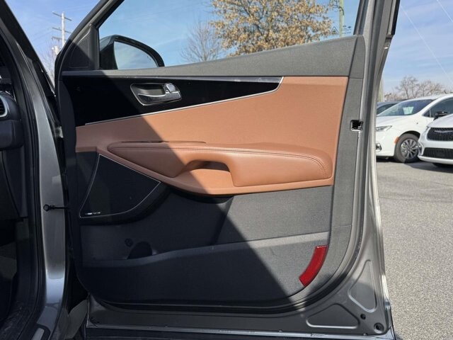 2019 Kia Sorento in Winchester, VA 22602 - 18089487 40