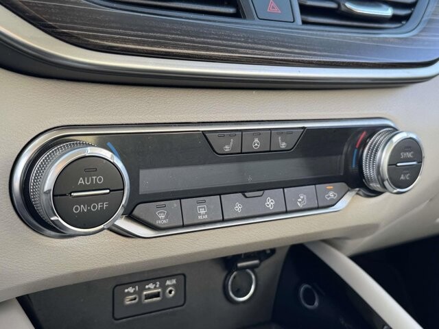 2022 Nissan Altima in Winchester, VA 22602 - 18089488 17