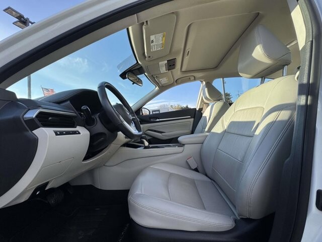 2022 Nissan Altima in Winchester, VA 22602 - 18089488 14