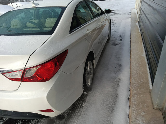 2014 Hyundai Sonata in DuBois, PA 15801 - 18089493 10