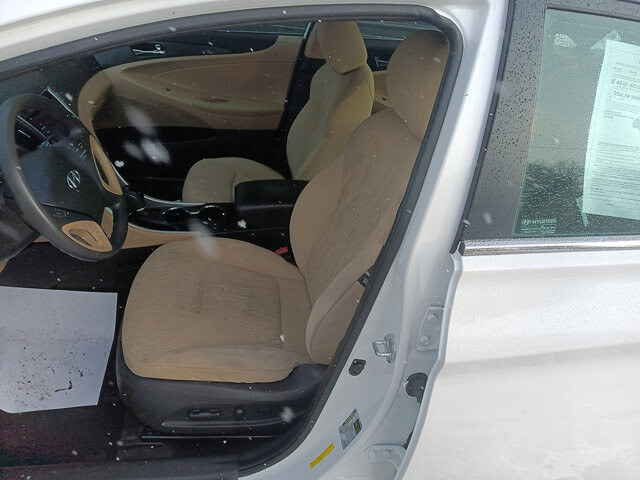 2014 Hyundai Sonata in DuBois, PA 15801 - 18089493 6