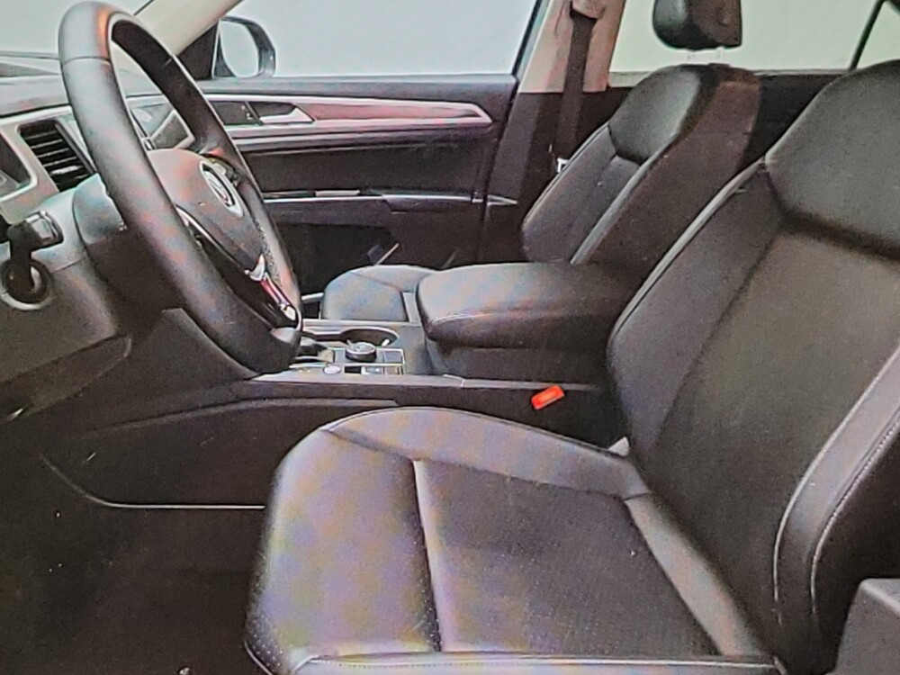 2019 Volkswagen Atlas in Fresno, CA 93726 - 18089498 17