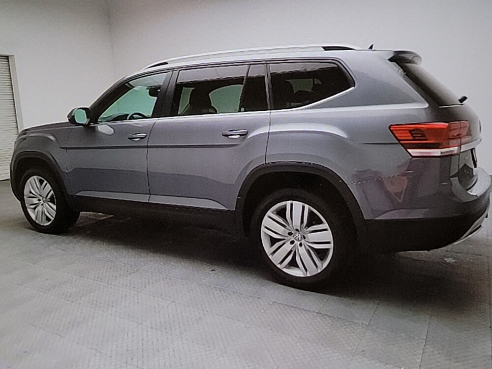 2019 Volkswagen Atlas in Fresno, CA 93726 - 18089498 3