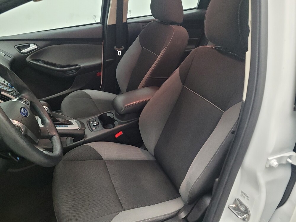 2014 Ford Focus in Sacramento, CA 95821 - 18089504 17