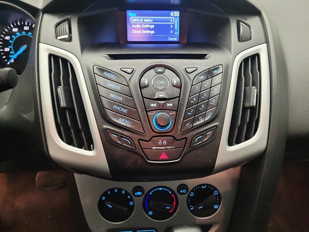 2014 Ford Focus in Sacramento, CA 95821 - 18089504 25