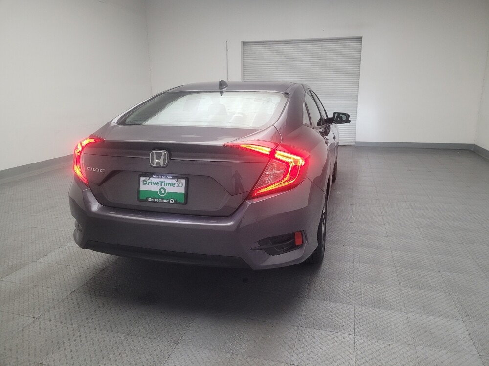 2018 Honda Civic in Fresno, CA 93726 - 18089506 7