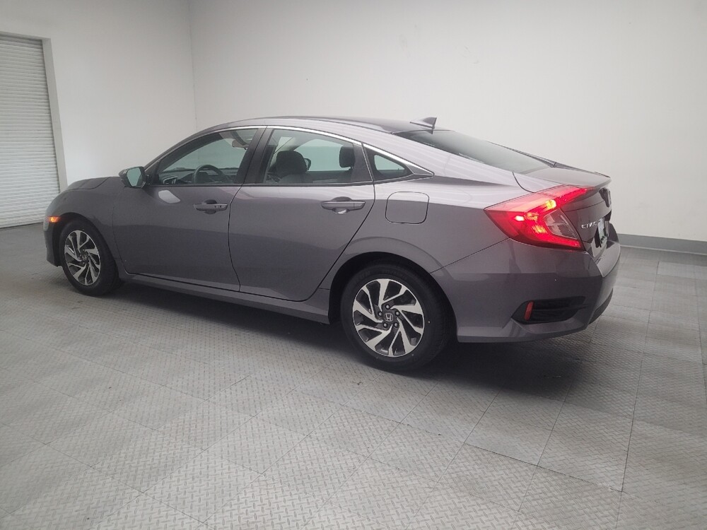 2018 Honda Civic in Fresno, CA 93726 - 18089506 3