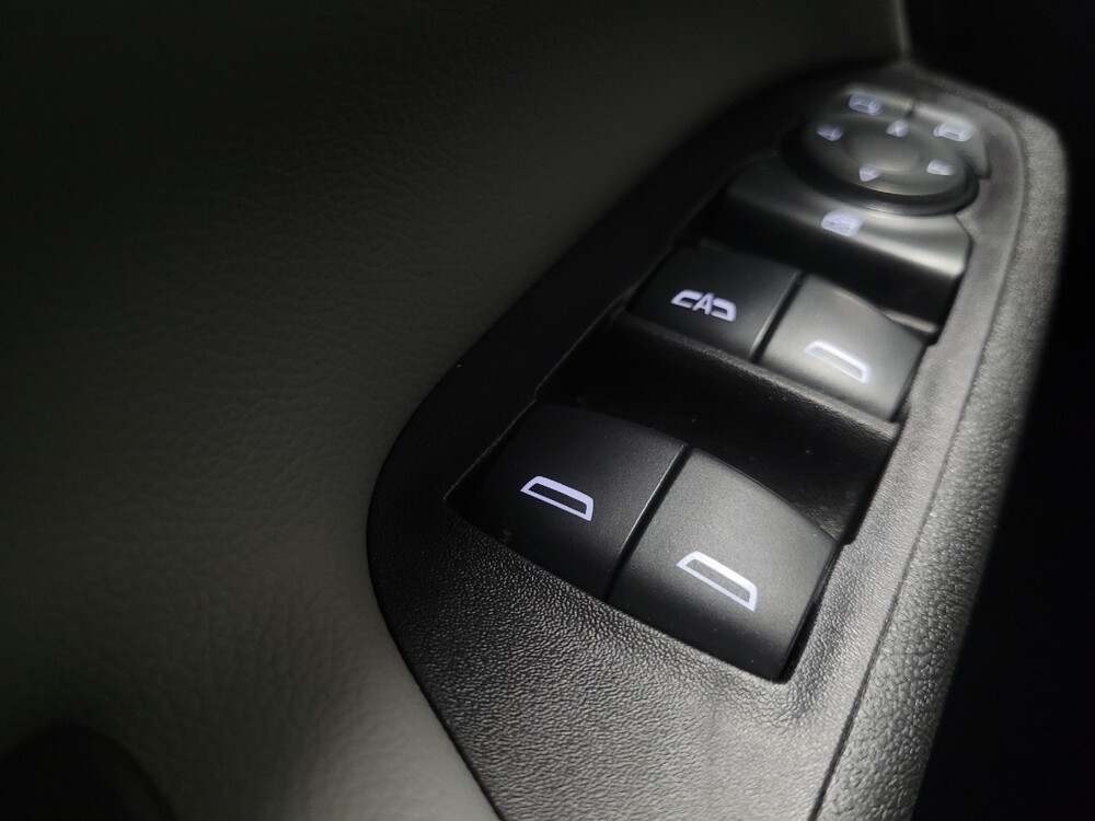 2020 Chevrolet Equinox in Stone Mountain, GA 30083 - 18089515 27