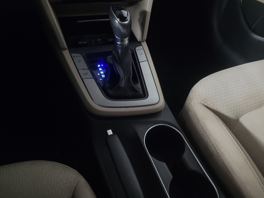 2018 Hyundai Elantra in Marietta, GA 30062 - 18089516 26