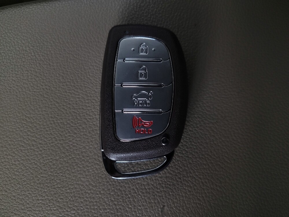 2018 Hyundai Elantra in Marietta, GA 30062 - 18089516 32