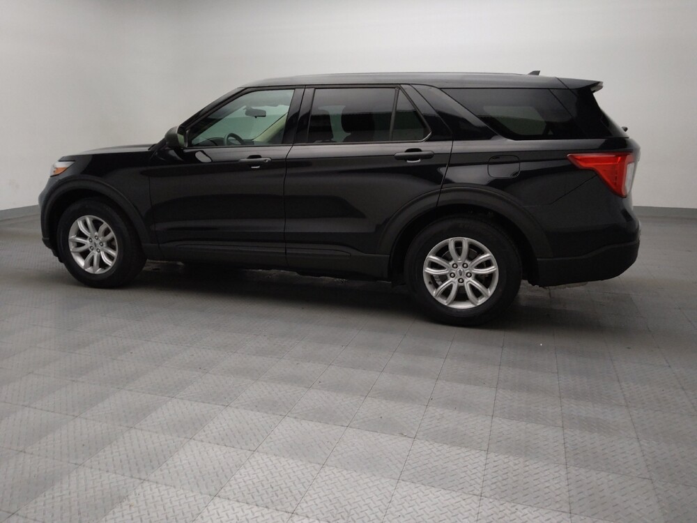 2021 Ford Explorer in Arlington, TX 76011 - 18089533 3