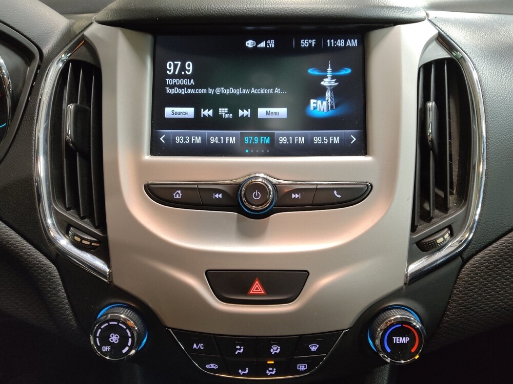 2017 Chevrolet Cruze in Oklahoma City, OK 73139 - 18089537 25