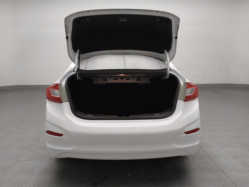 2017 Chevrolet Cruze in Oklahoma City, OK 73139 - 18089537 29