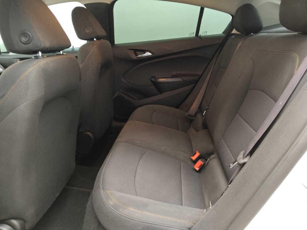 2017 Chevrolet Cruze in Oklahoma City, OK 73139 - 18089537 18