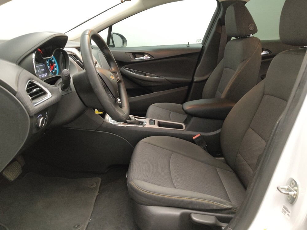 2017 Chevrolet Cruze in Oklahoma City, OK 73139 - 18089537 17