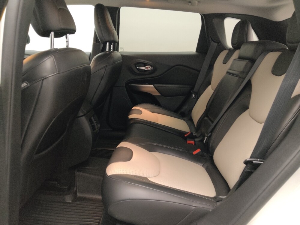 2019 Jeep Cherokee in Oklahoma City, OK 73139 - 18089540 18