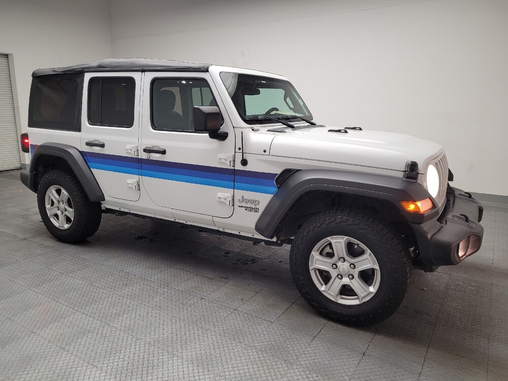 2021 Jeep Wrangler in Bakersfield, CA 93309 - 18089542 11