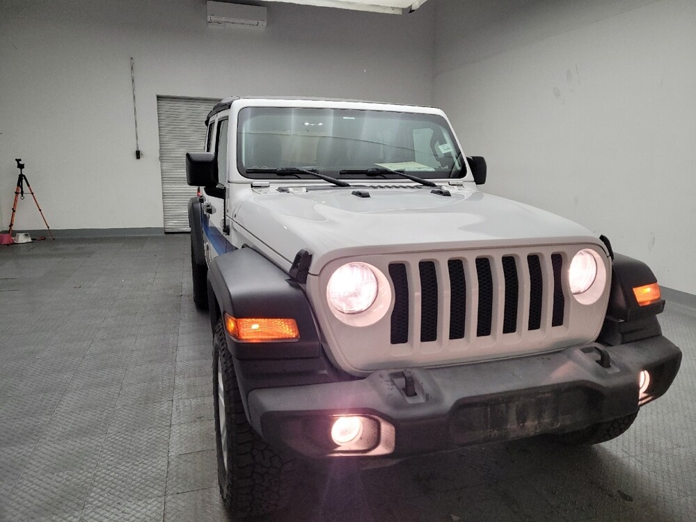 2021 Jeep Wrangler in Bakersfield, CA 93309 - 18089542 14