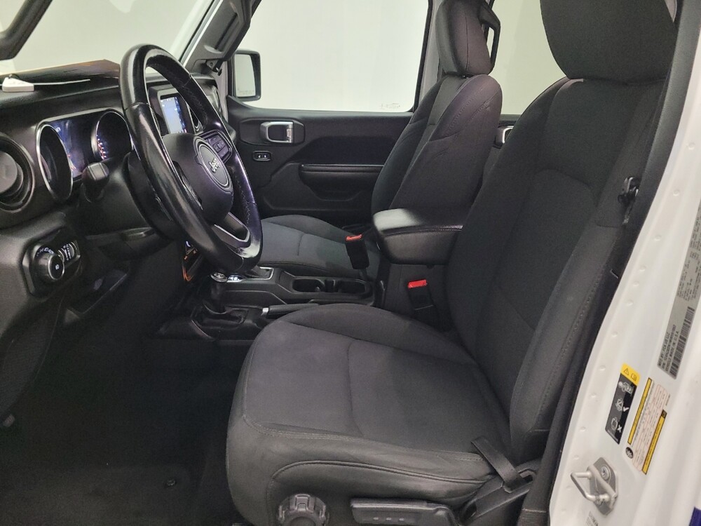 2021 Jeep Wrangler in Bakersfield, CA 93309 - 18089542 17