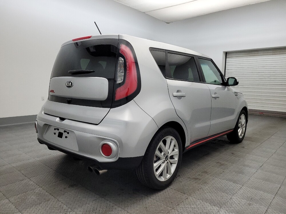 2018 Kia Soul in Mesa, AZ 85210 - 18089543 9