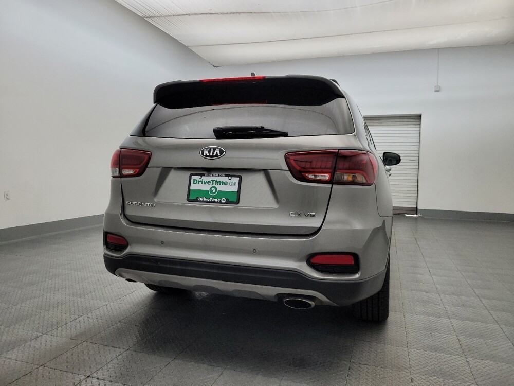 2019 Kia Sorento in Phoenix, AZ 85022 - 18089545 7