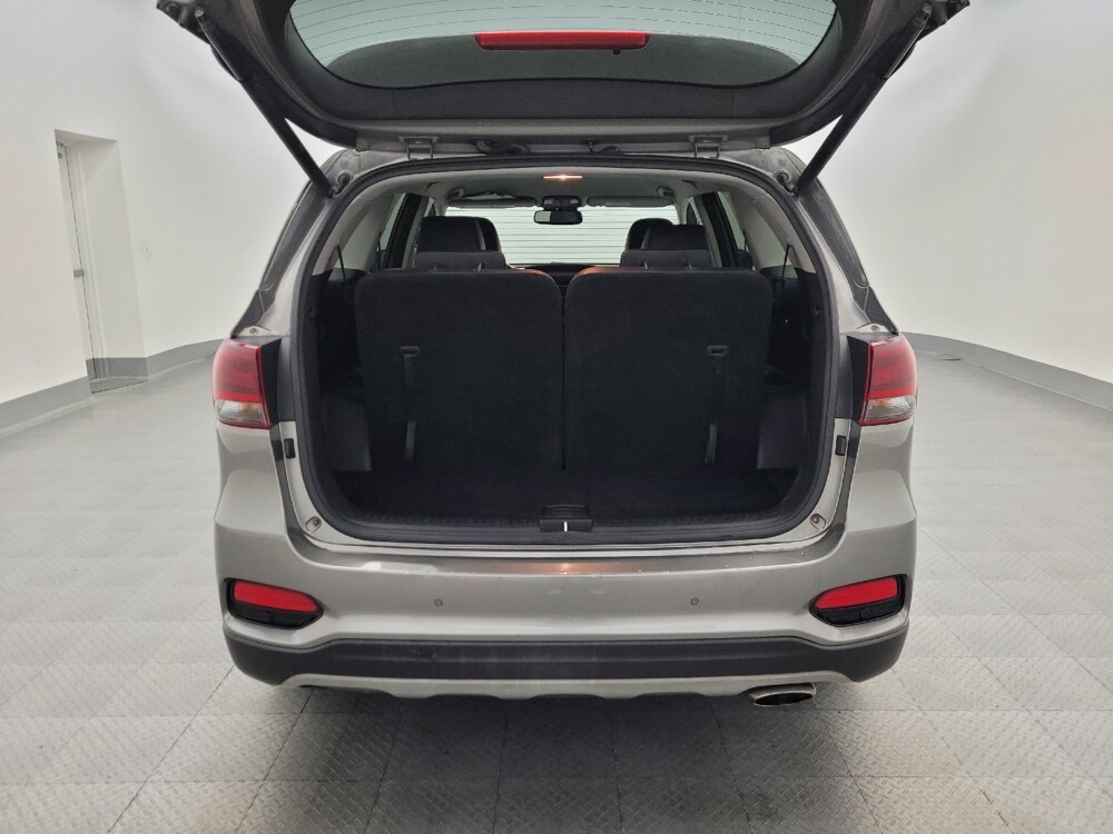 2019 Kia Sorento in Phoenix, AZ 85022 - 18089545 29