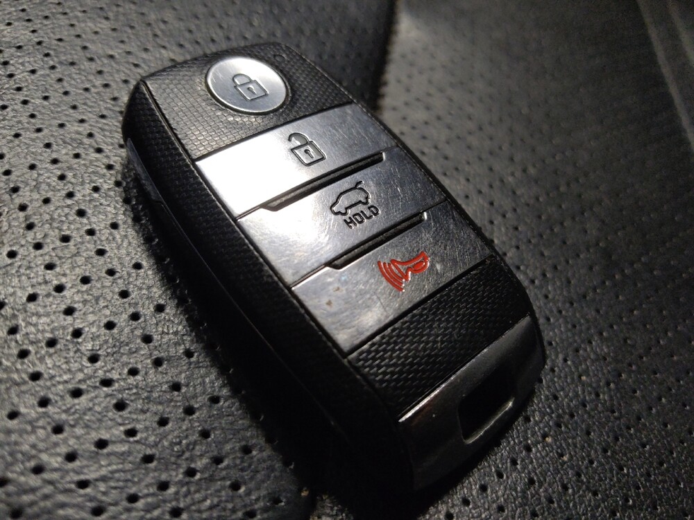 2019 Kia Sorento in Phoenix, AZ 85022 - 18089545 32