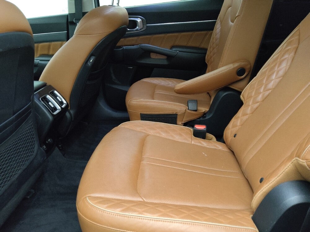 2021 Kia Sorento in Tampa, FL 33619 - 18089549 18