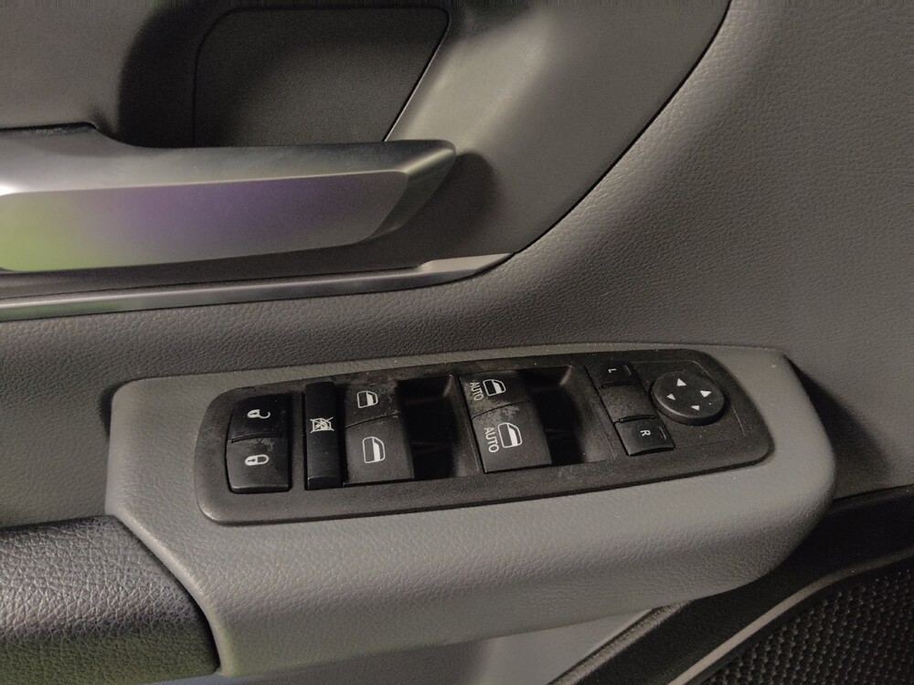 2022 RAM 1500 in Tampa, FL 33619 - 18089551 27