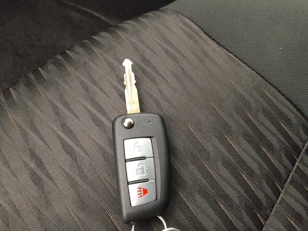 2020 Nissan Rogue in Tampa, FL 33619 - 18089552 32