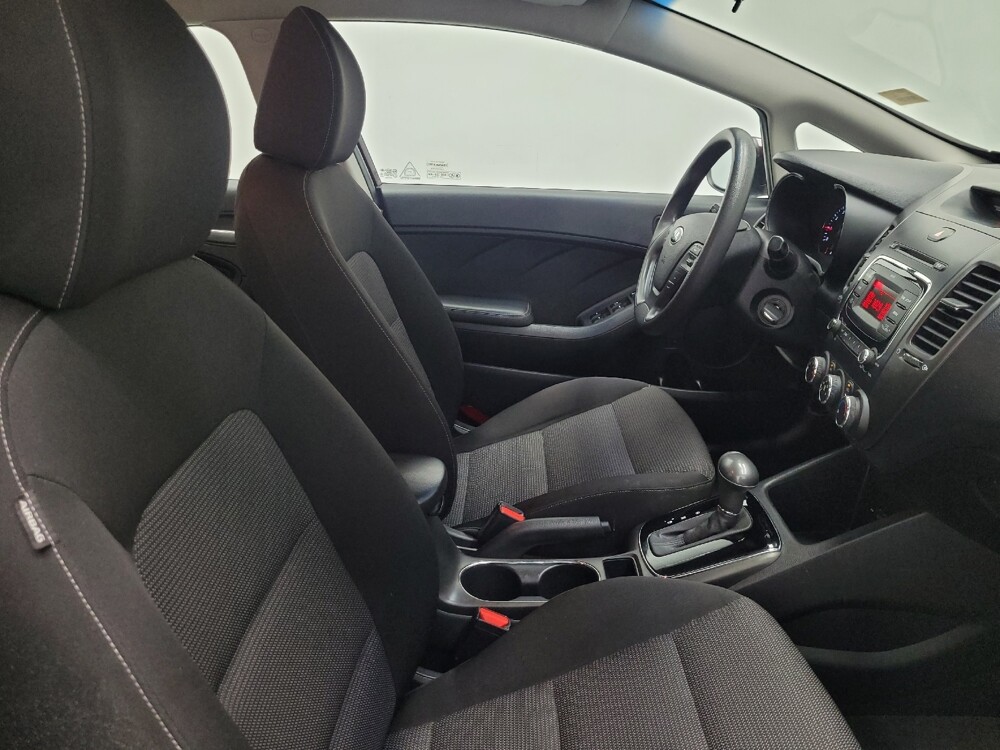 2017 Kia Forte in Las Vegas, NV 89104 - 18089554 21