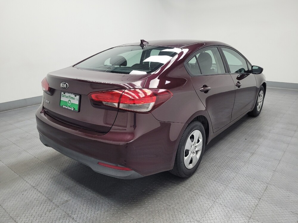 2017 Kia Forte in Las Vegas, NV 89104 - 18089554 9
