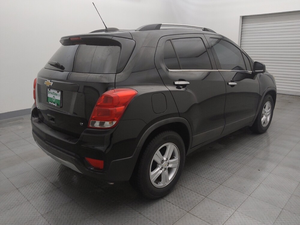 2020 Chevrolet Trax in Houston, TX 77074 - 18089556 9