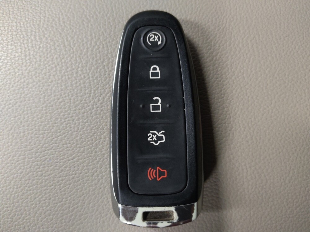 2019 Ford Escape in Houston, TX 77060 - 18089558 32