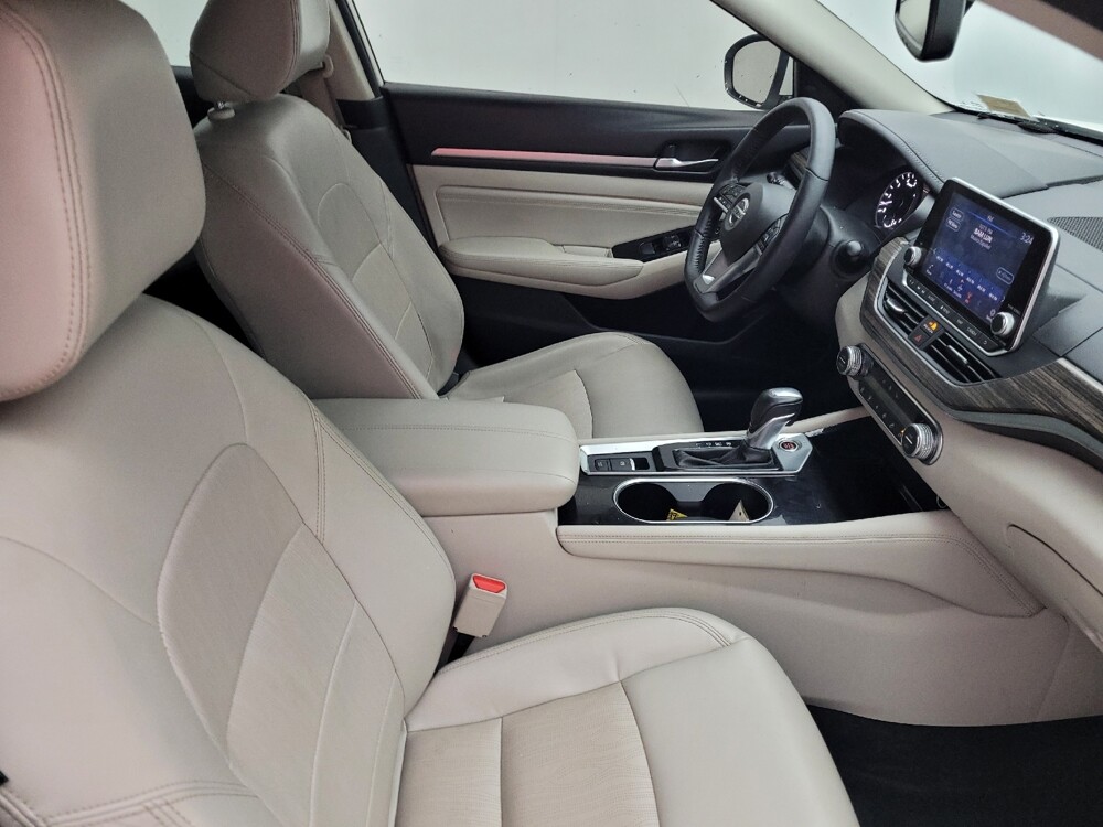 2020 Nissan Altima in Greenville, SC 29607 - 18089560 21
