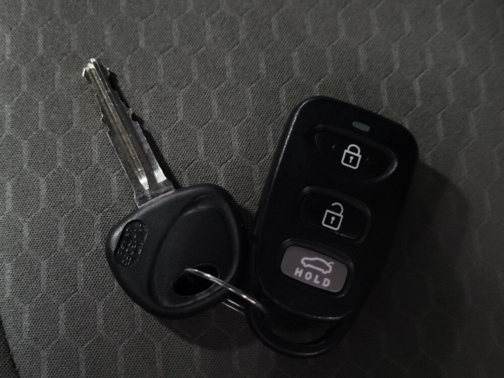 2020 Hyundai Elantra in Kissimmee, FL 34744 - 18089563 32