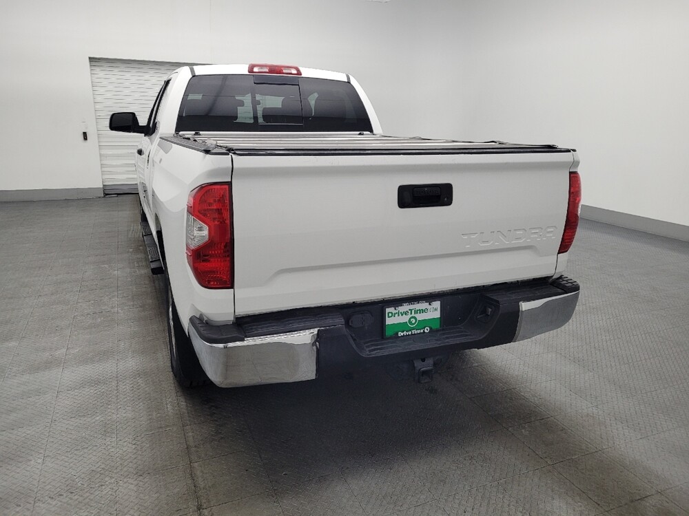 2017 Toyota Tundra in Orlando, FL 32808 - 18089568 6