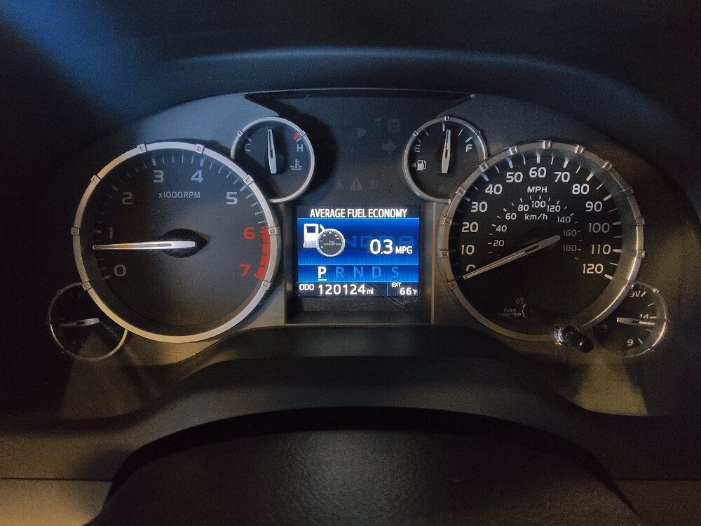 2017 Toyota Tundra in Orlando, FL 32808 - 18089568 23