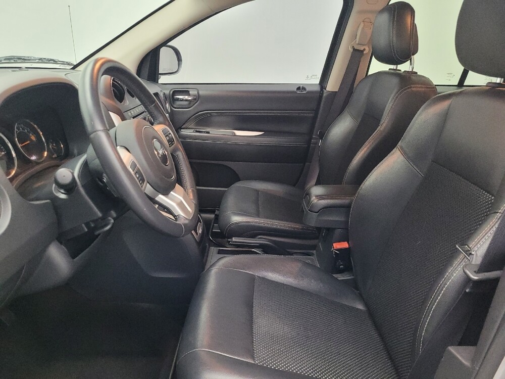 2016 Jeep Compass in Ocala, FL 34471 - 18089572 17