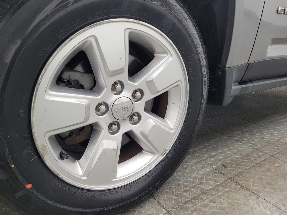 2016 Jeep Compass in Ocala, FL 34471 - 18089572 31