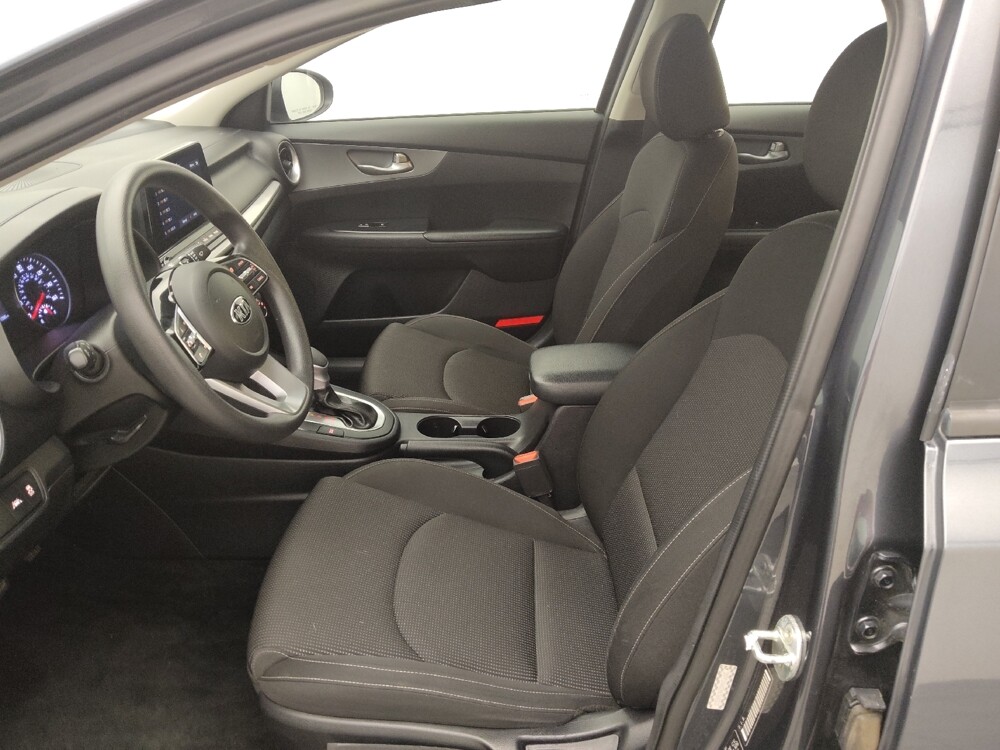 2021 Kia Forte in Live Oak, TX 78233 - 18089577 17