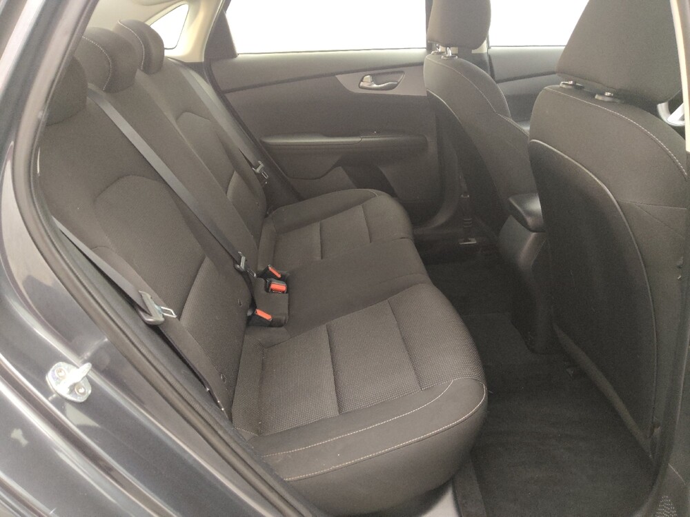 2021 Kia Forte in Live Oak, TX 78233 - 18089577 19