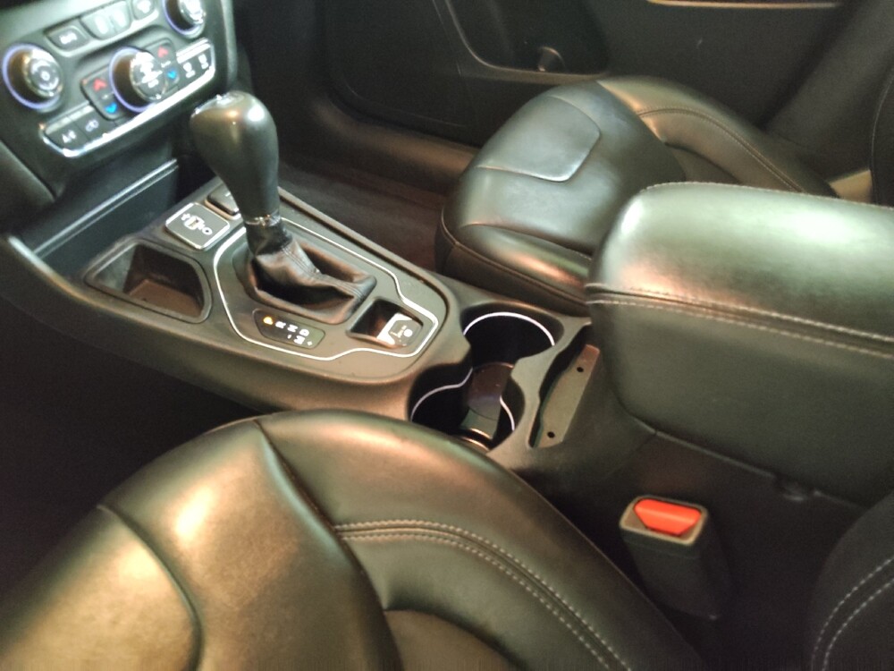 2019 Jeep Cherokee in Fayetteville, NC 28304 - 18089578 26