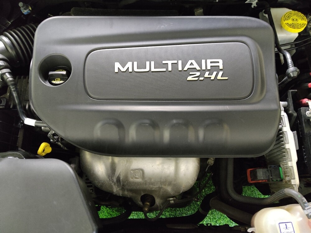 2019 Jeep Cherokee in Fayetteville, NC 28304 - 18089578 30